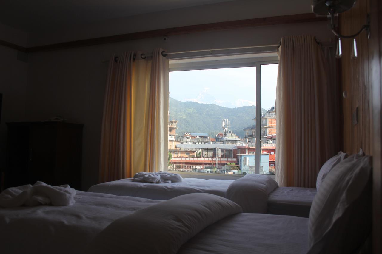 Tristar Hotel Pokhara Kültér fotó