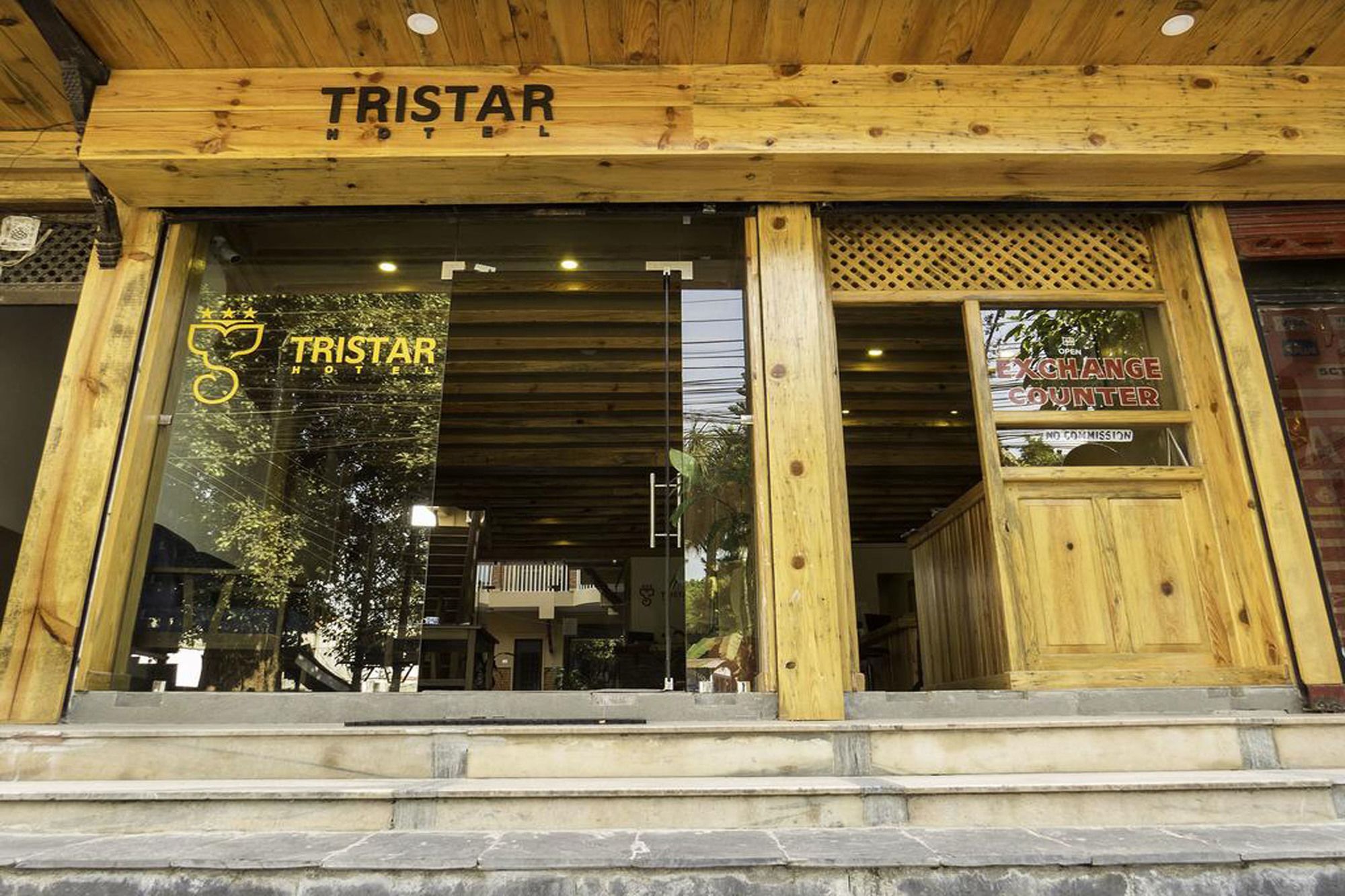 Tristar Hotel Pokhara Kültér fotó